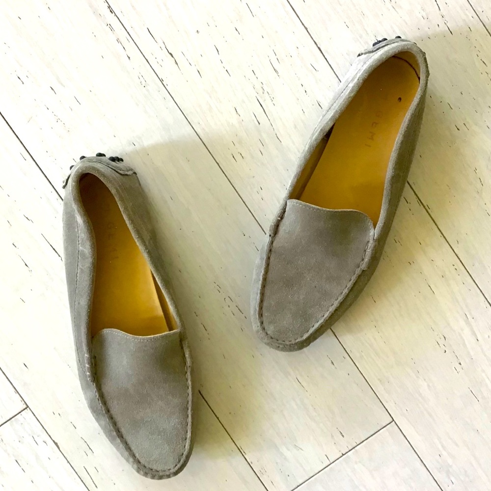 M. Gemi driving moccasins